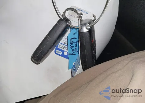 2018 Chrysler 300 Limited Awd z USA, uszkodzony, nr VIN 2C3CCAKG9JH137752